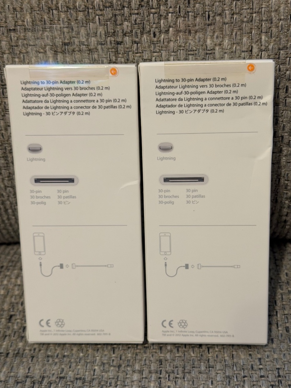 Genuine Apple Lightning to 30-pin Adapter Brand New - Picture 4 of 4